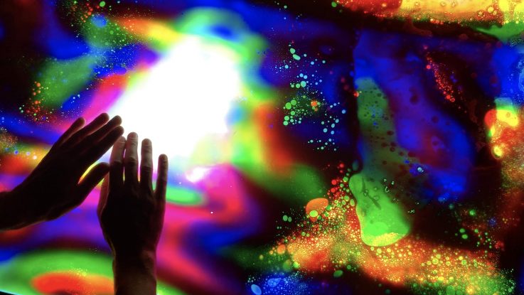 KALEIDOSCOPE – ANALOG INTERACTIVE